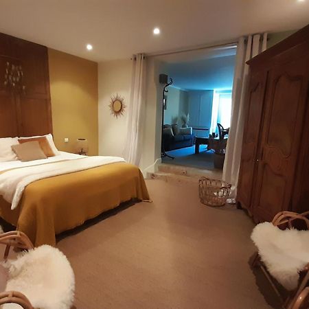 Chambre D'Hotes Les Rives De La Tronne Mer Exteriér fotografie