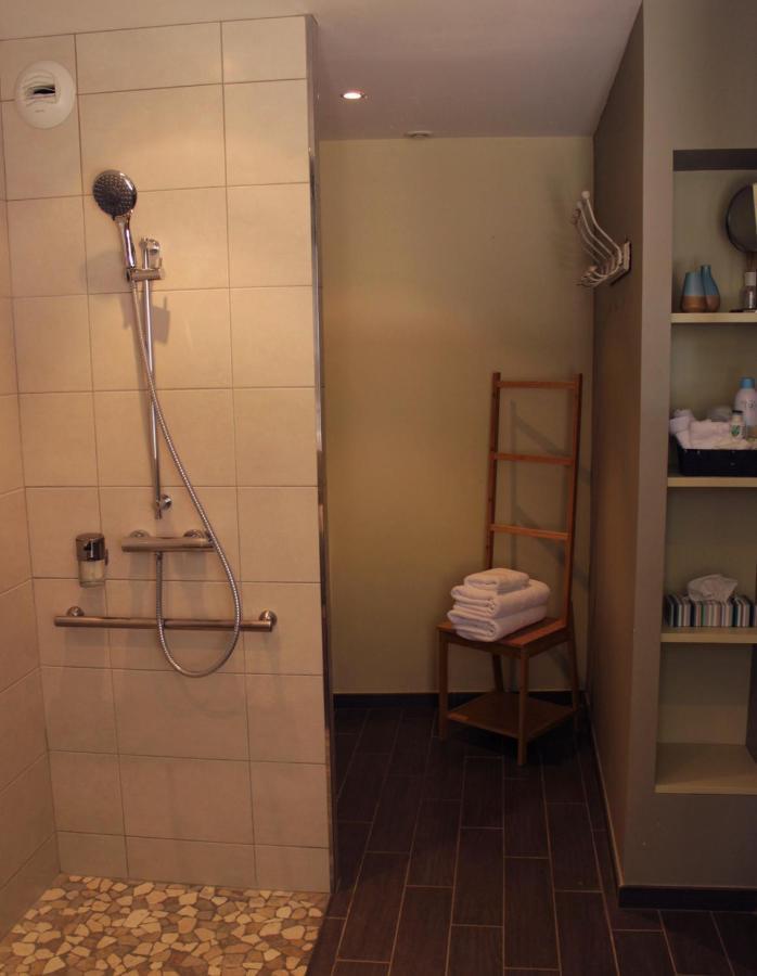 Chambre D'Hotes Les Rives De La Tronne Mer Exteriér fotografie