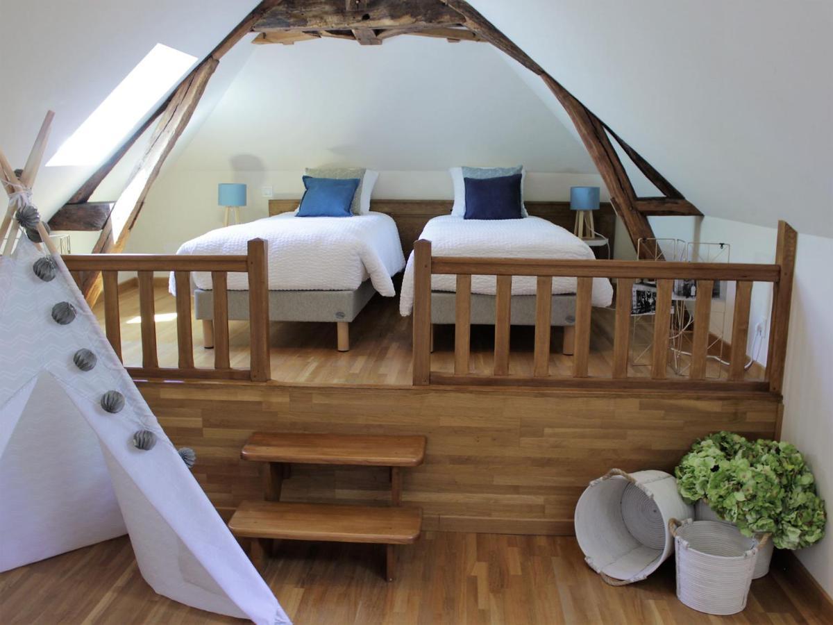 Chambre D'Hotes Les Rives De La Tronne Mer Exteriér fotografie