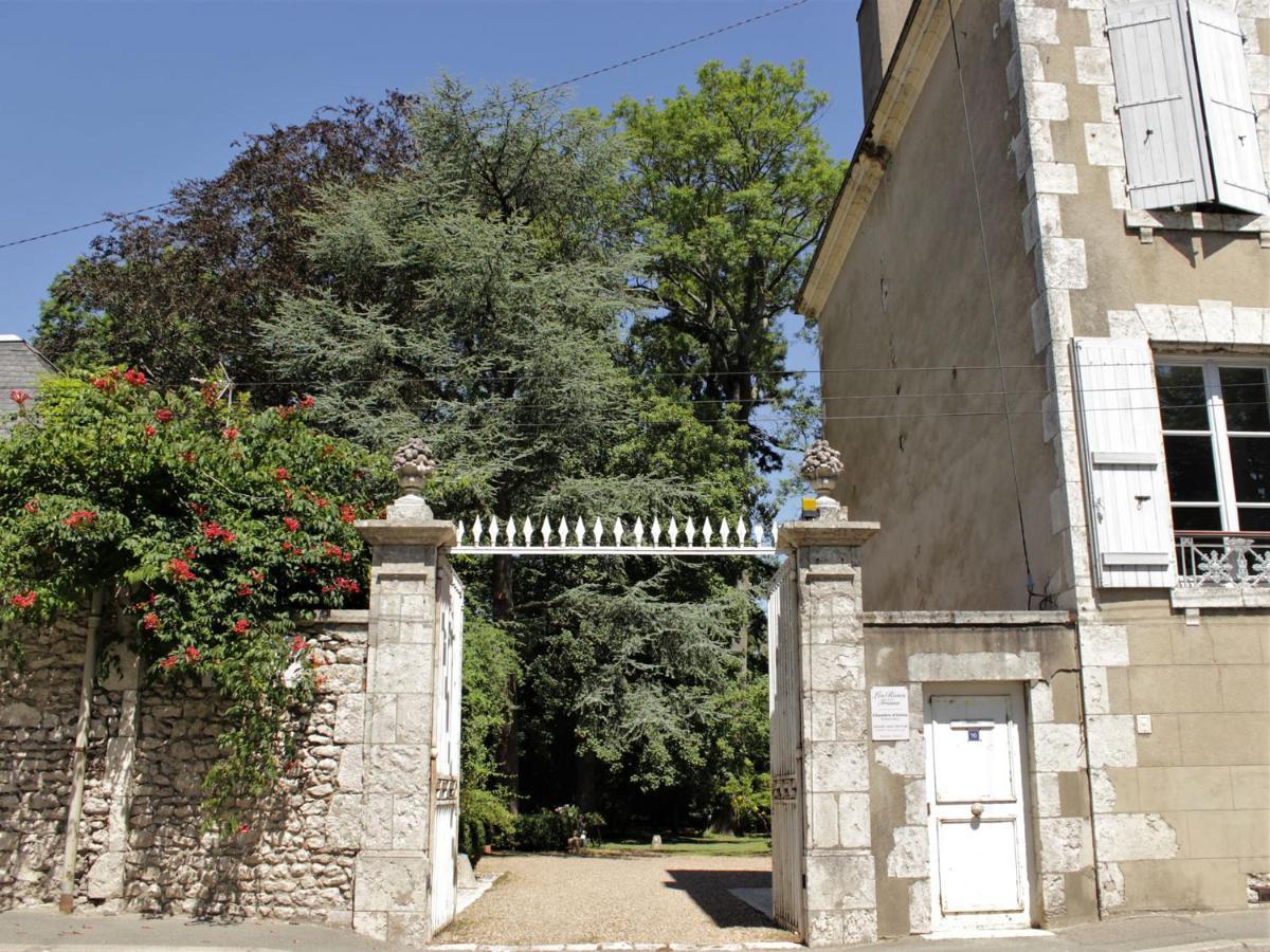Chambre D'Hotes Les Rives De La Tronne Mer Exteriér fotografie